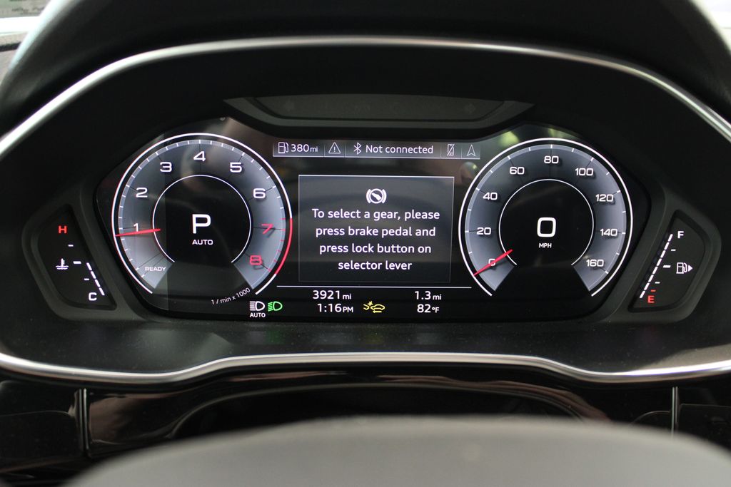 Vehicle image 13 of 57