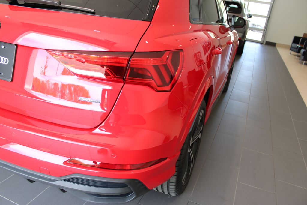 Vehicle image 54 of 57