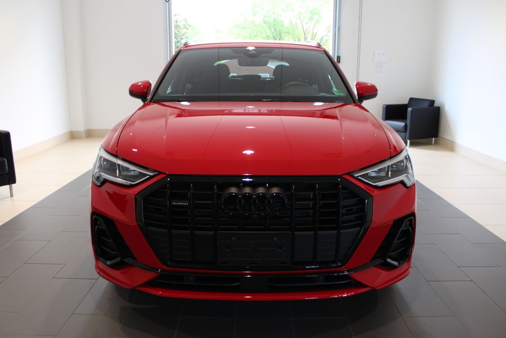 Vehicle image 3 of 57