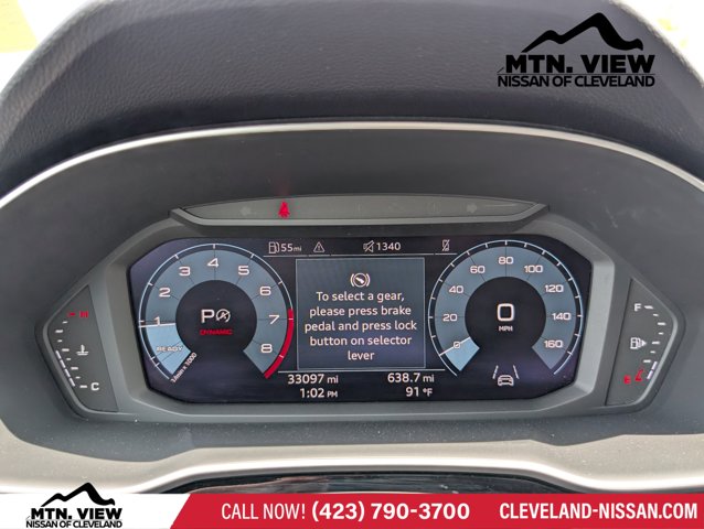 Vehicle image 15 of 25