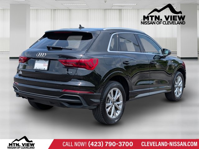 Vehicle image 5 of 25