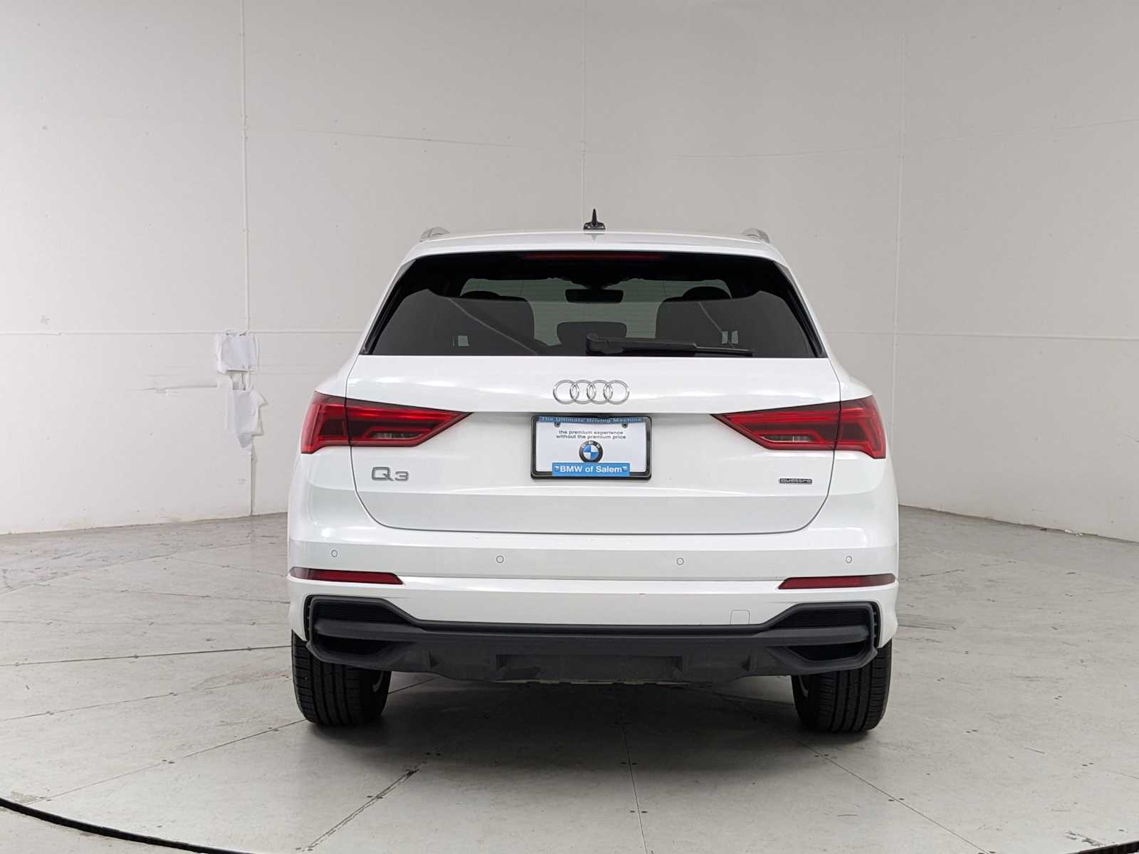 Vehicle image 6 of 35