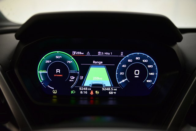 Vehicle image 31 of 32