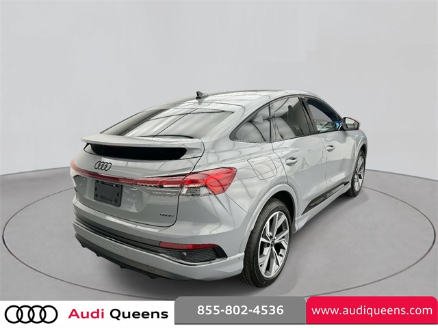 Vehicle image 4 of 28