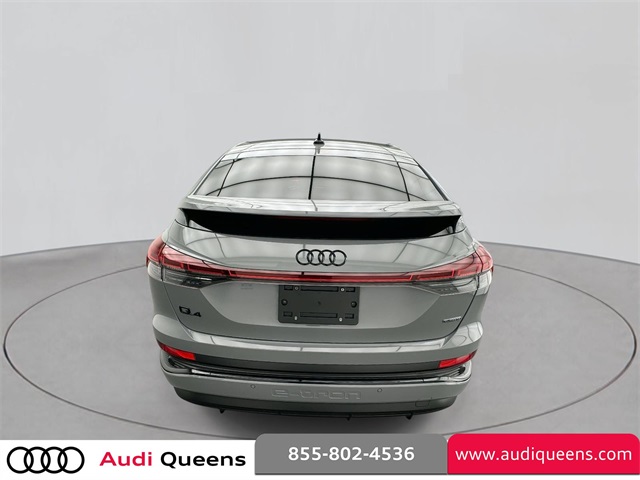 Vehicle image 5 of 28