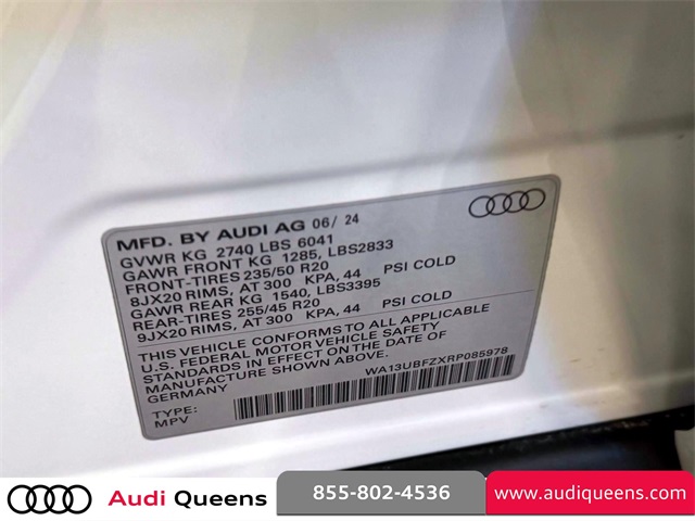 Vehicle image 19 of 29