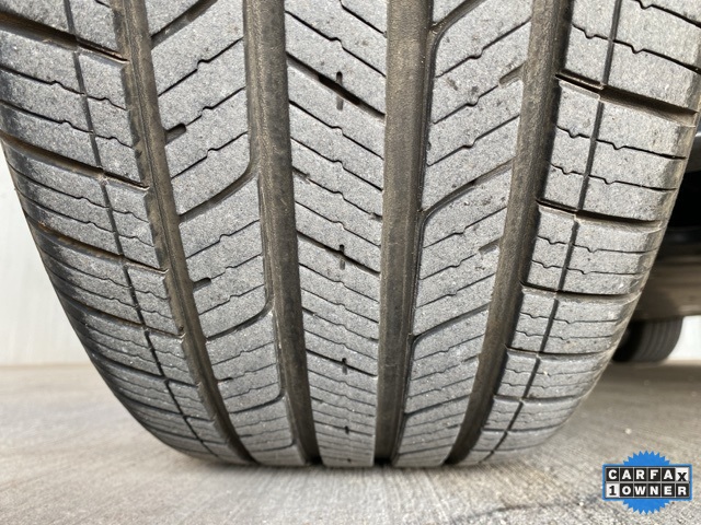 Vehicle image 102 of 113