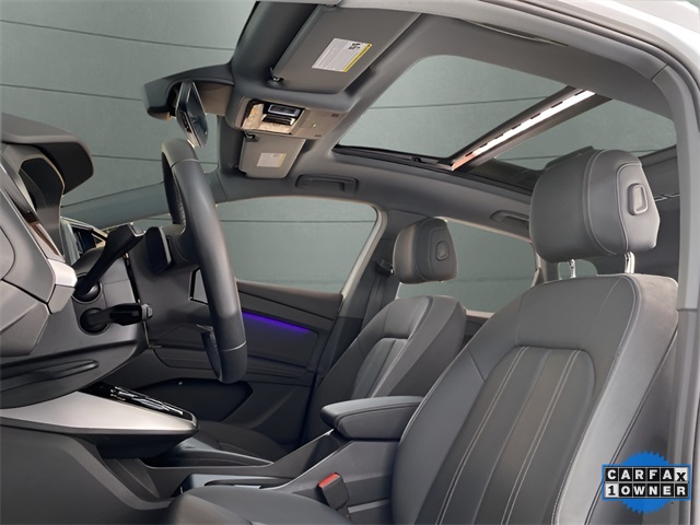 Vehicle image 28 of 113