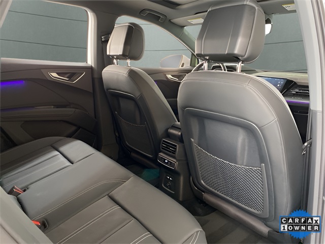 Vehicle image 22 of 113