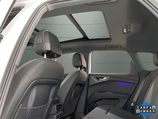 Vehicle image 29 of 113