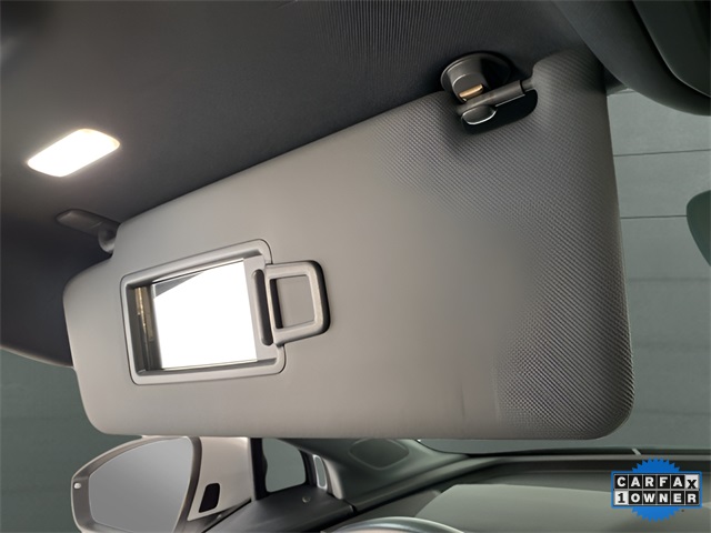 Vehicle image 61 of 113