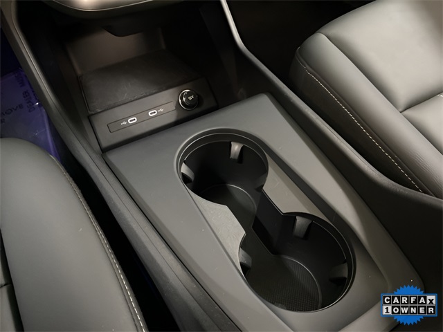 Vehicle image 60 of 113
