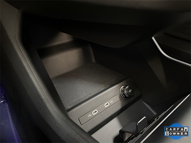 Vehicle image 59 of 113