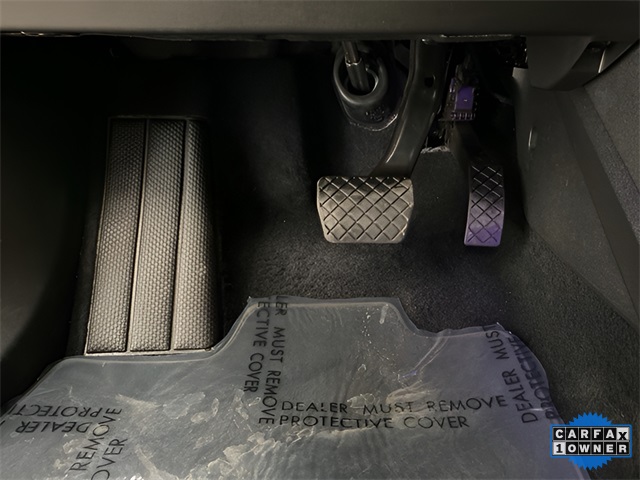 Vehicle image 38 of 113