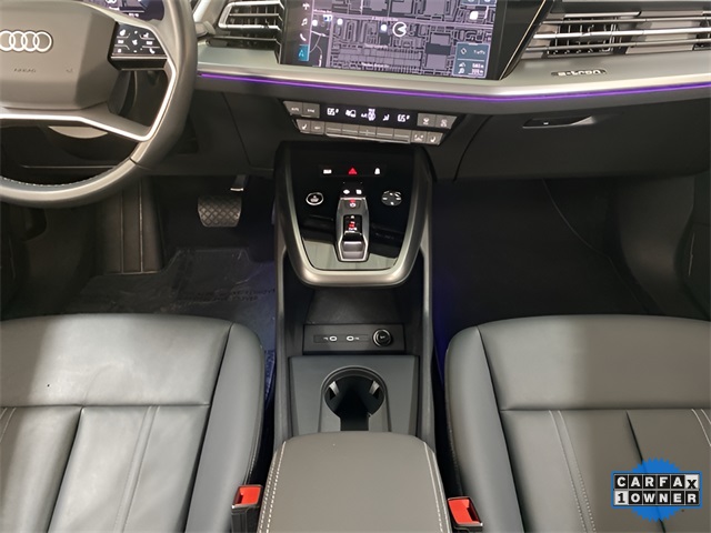 Vehicle image 14 of 113
