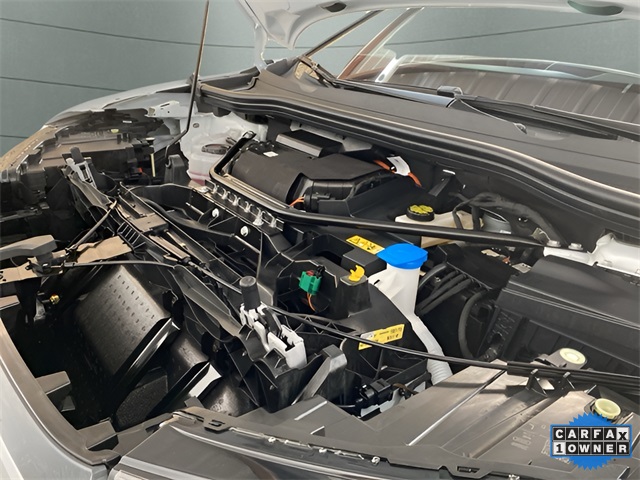 Vehicle image 105 of 113