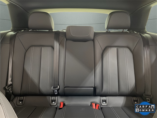 Vehicle image 74 of 113