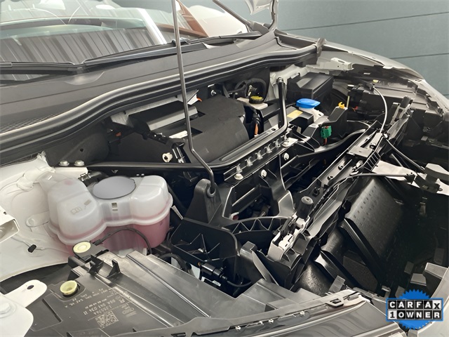 Vehicle image 107 of 113