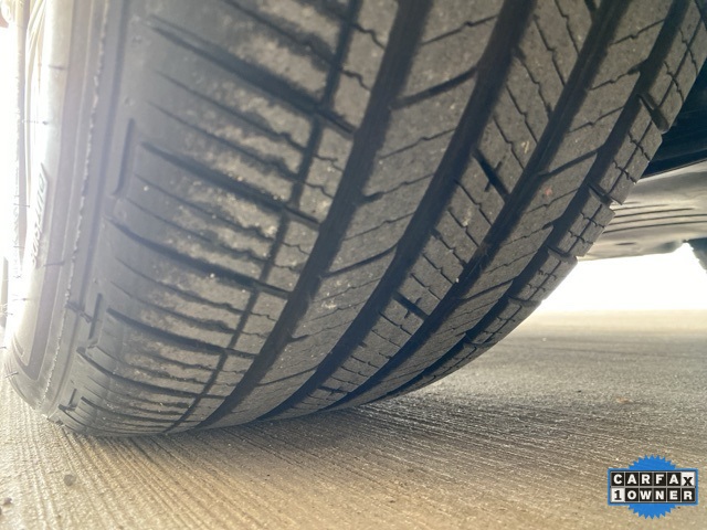 Vehicle image 104 of 113