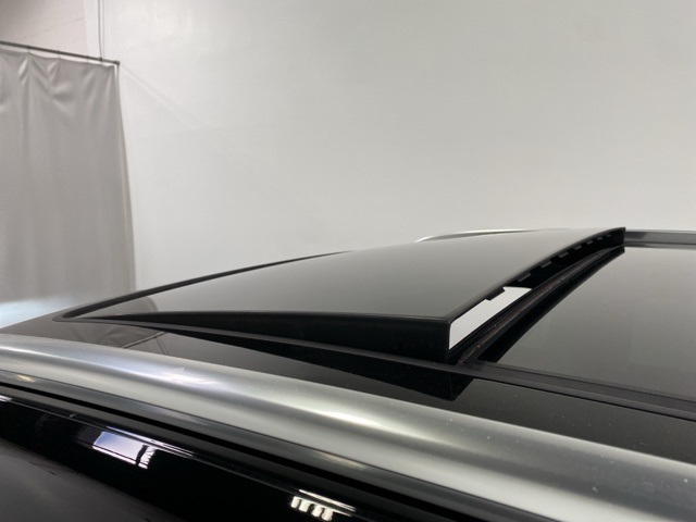 Vehicle image 95 of 111