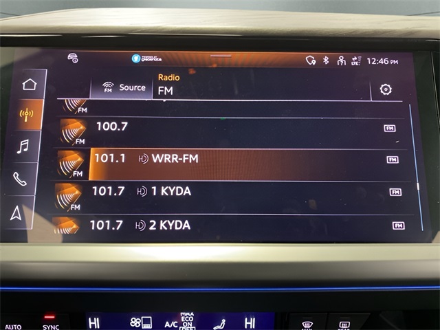 Vehicle image 37 of 111