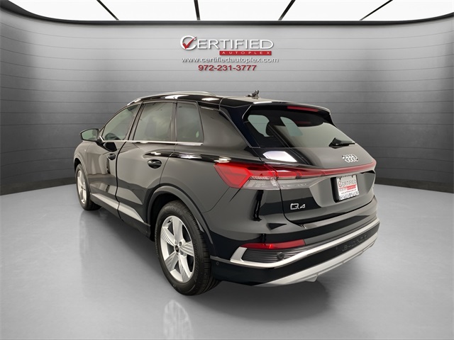 Vehicle image 6 of 111