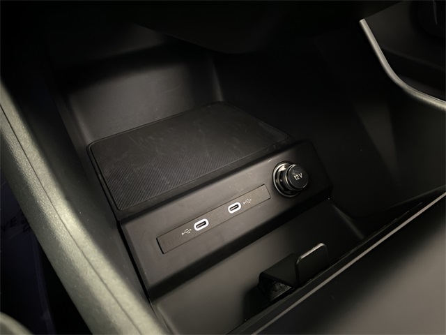 Vehicle image 48 of 111