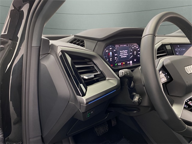 Vehicle image 25 of 111