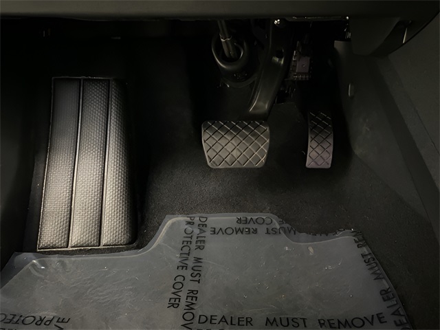 Vehicle image 27 of 111