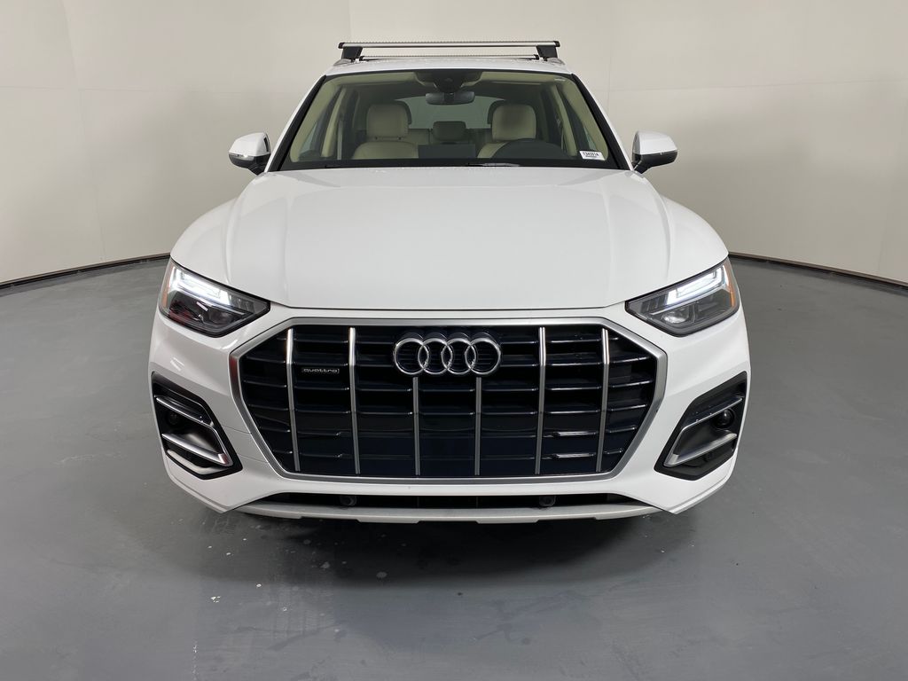 2024 Audi Q5 Premium Image 2 of 35