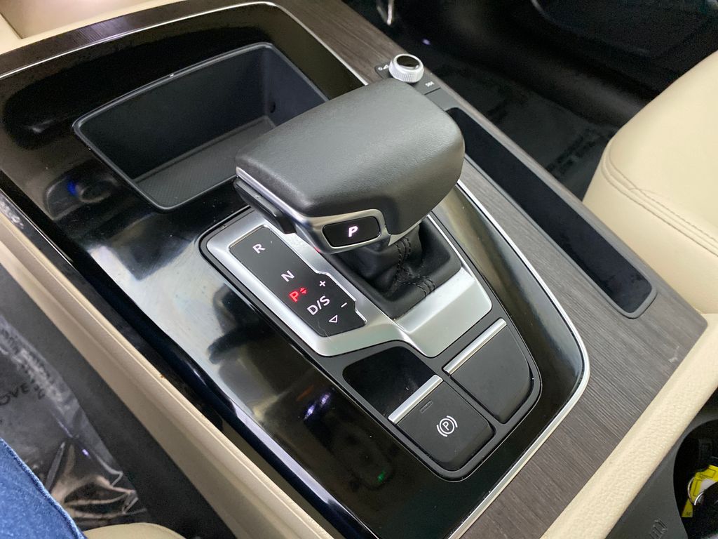 2024 Audi Q5 Premium Image 19 of 35