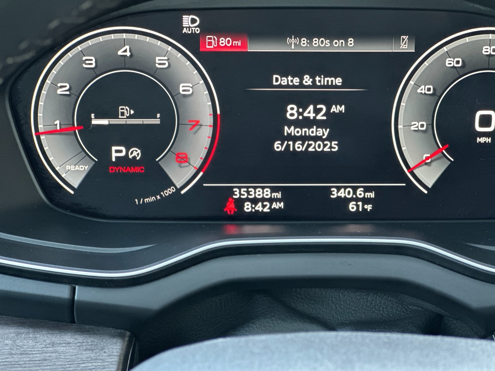 Vehicle image 18 of 29