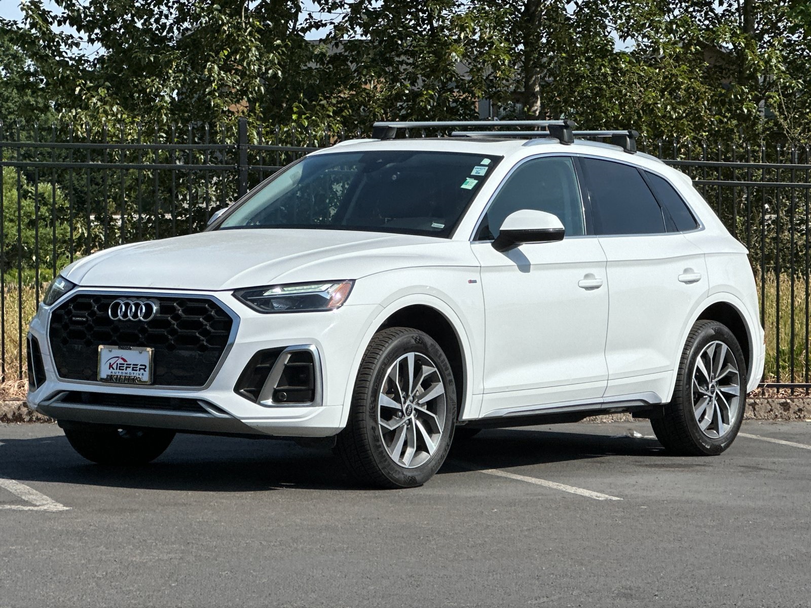 Vehicle image 1 of 29
