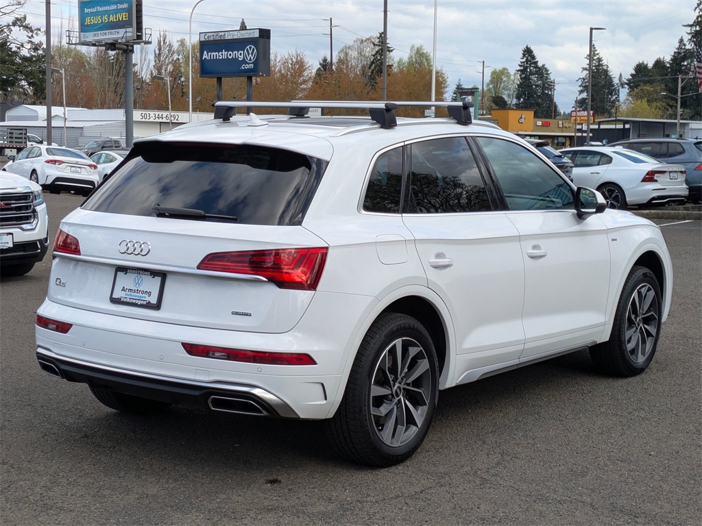 Vehicle image 5 of 40