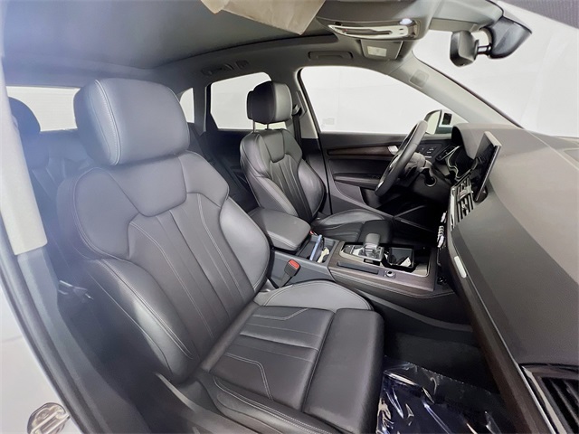 Vehicle image 24 of 24