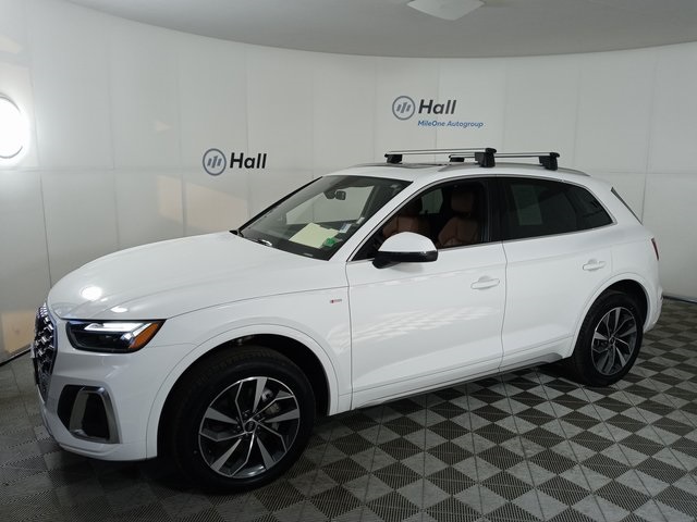 Vehicle image 1 of 32