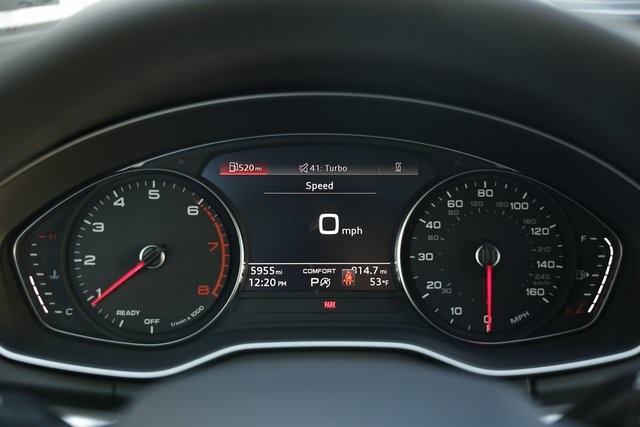 Vehicle image 33 of 40