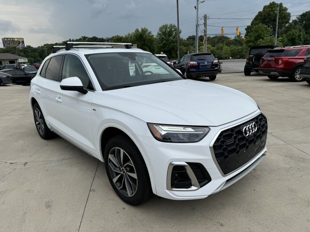 Vehicle image 11 of 98