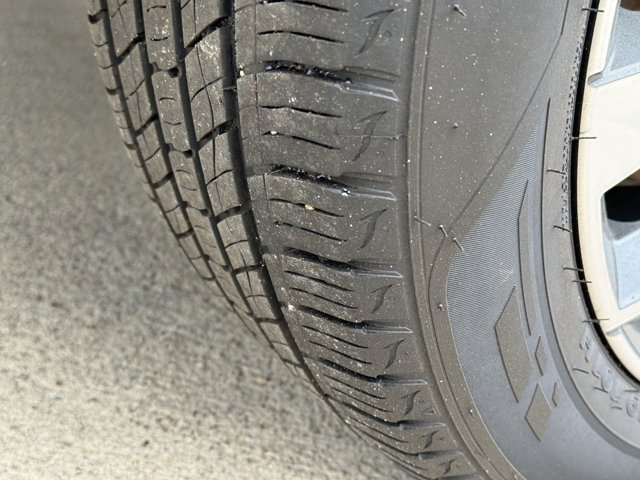 Vehicle image 65 of 98