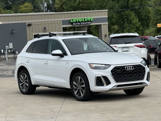 Vehicle image 13 of 98