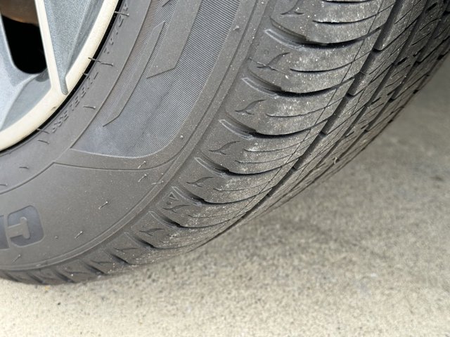 Vehicle image 55 of 98
