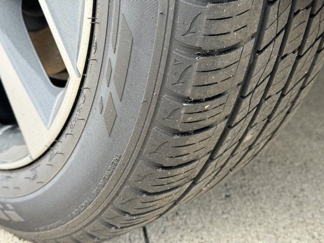 Vehicle image 53 of 98