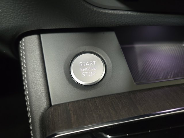 Vehicle image 29 of 37