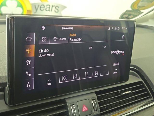 Vehicle image 19 of 37