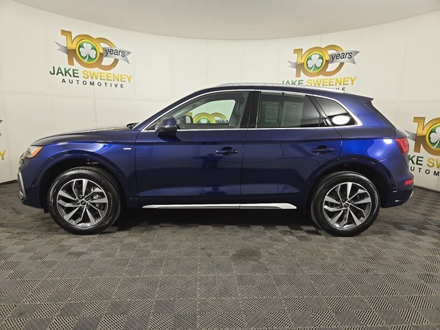 Vehicle image 10 of 37