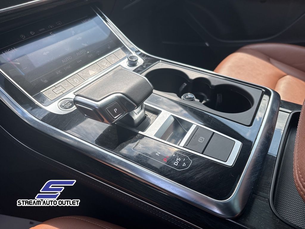 Vehicle image 36 of 38