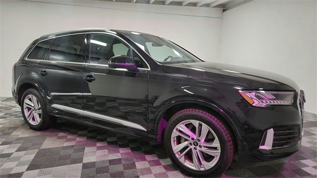 Vehicle image 5 of 26