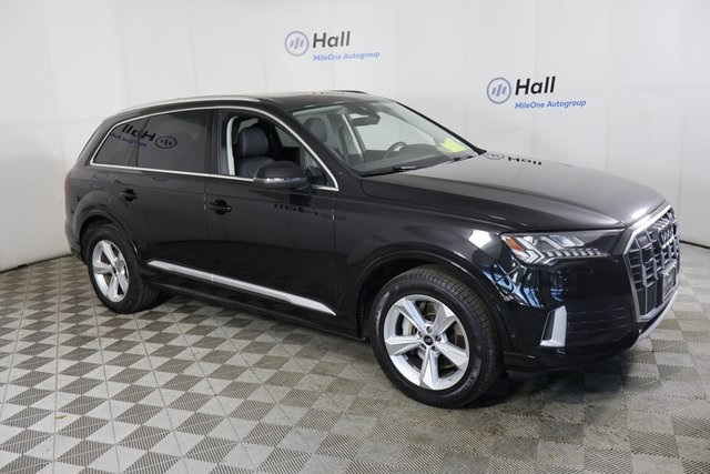 Vehicle image 5 of 33