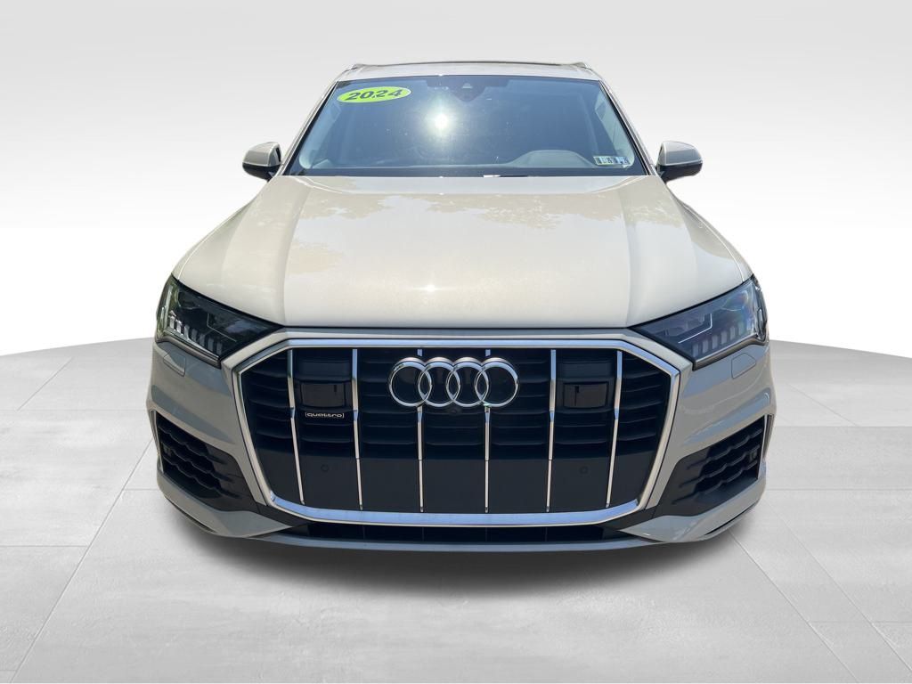 Vehicle image 2 of 38