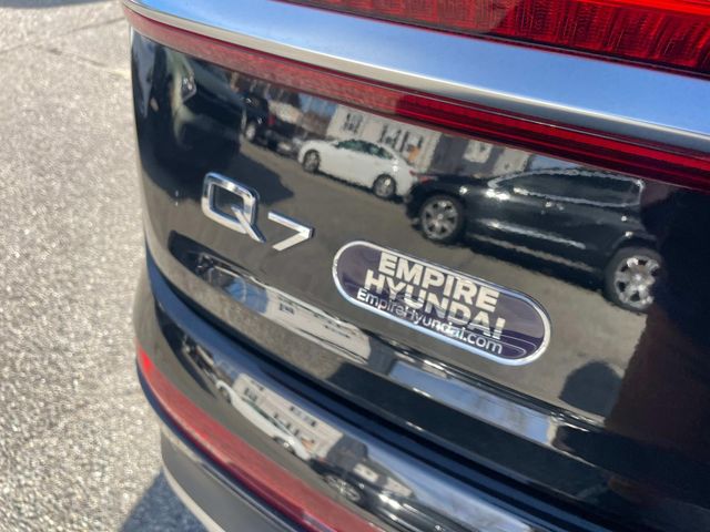 Vehicle image 11 of 37